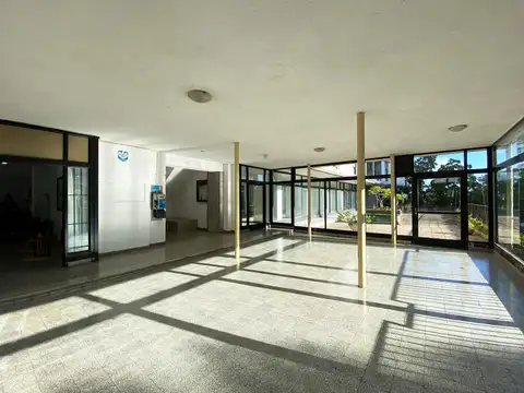 Departamento en Alquiler en Martín, $ 440.000