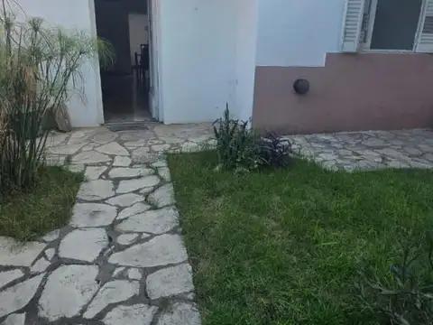 Depto Tipo Casa en Venta de 4 ambientes