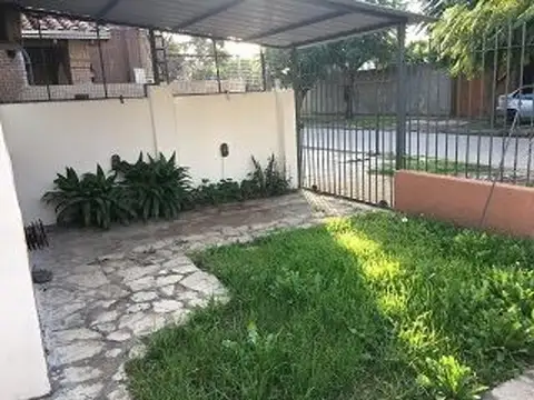 Roca 600, Piso PB