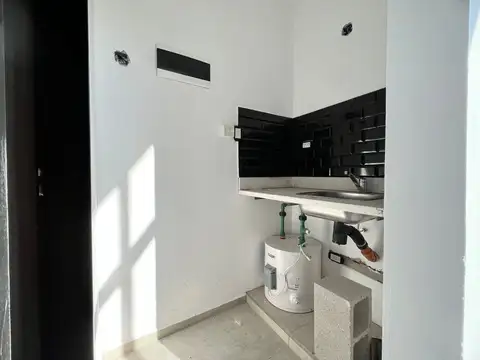 Local en Alquiler en Tolosa, $ 1.200.000