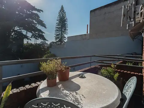 Depto Tipo Casa en Venta en Villa General Mitre, USD 200.000