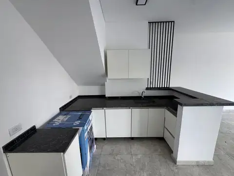 Depto Tipo Casa en Venta 1 año