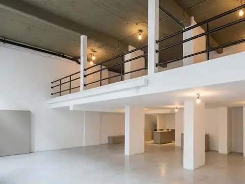 Alquiler local comercial 300 metros con depósito