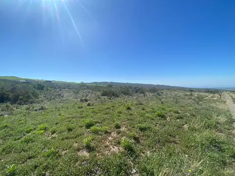 Terreno en Venta en La Carrera, USD 100.000