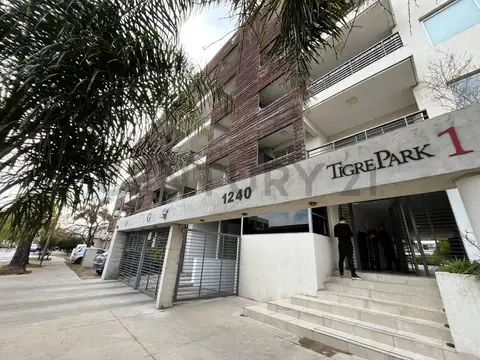 Albarellos 1200, Piso 1