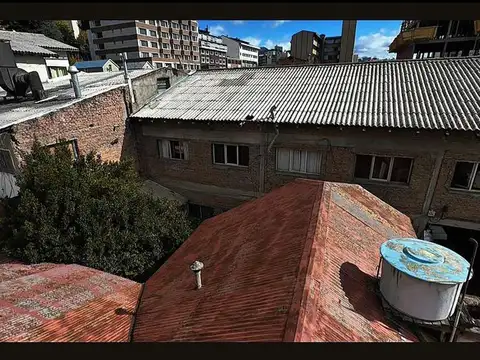 Edificio Hostel + Lote para Desarrollo en Microcentro de Bariloche
