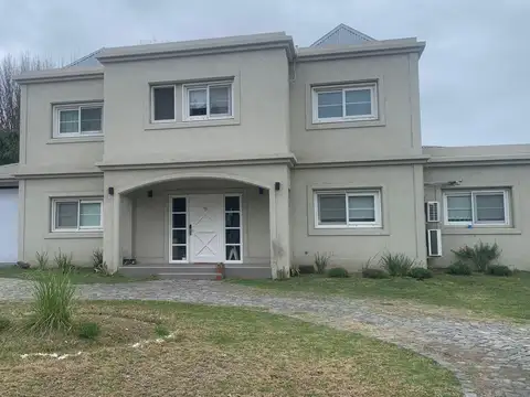 Casa a la venta en Banco Provincia Francisco Alvarez Moreno