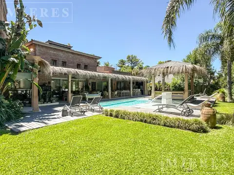 Importante casa en venta en Mayling Club de Campo