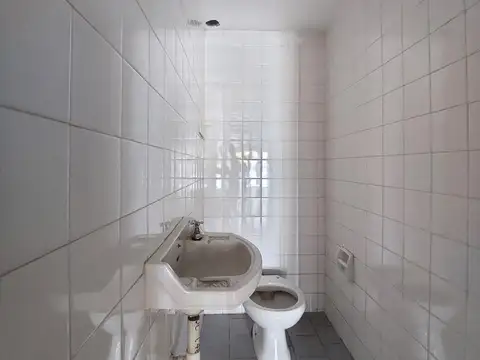 Local en Alquiler en Centro, $ 550.000