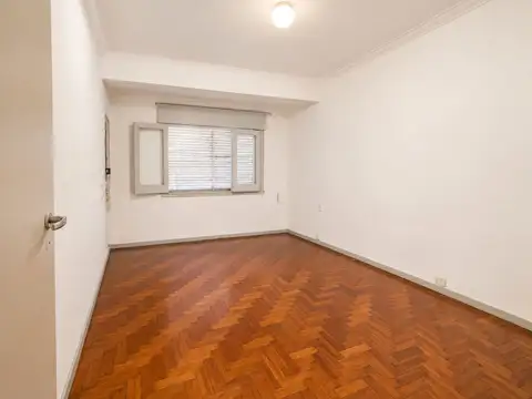 Depto Tipo Casa en Alquiler en Bernal, $ 1.000.000