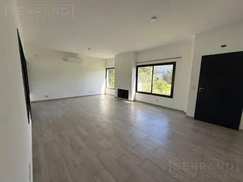 Casa en Alquiler de 3 dormitorios