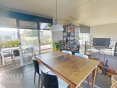 Casa de 3 dorm. 2 baños - Malvín Sur