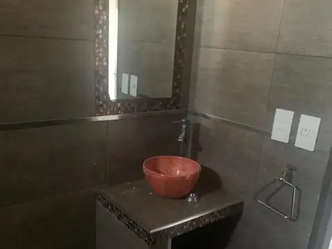 VENTA EN BLOQUE EXCELENTE ESTADO ZONA COMERCIAL