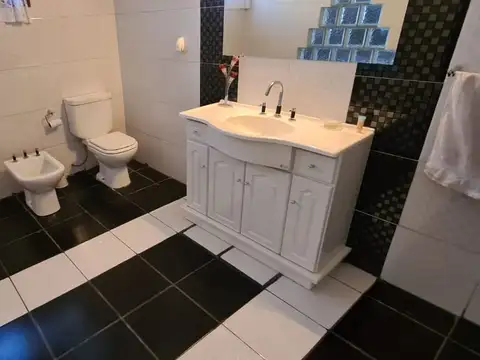 Casa en Venta en El Palomar, USD 285.000