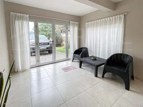 Nuevoingreso! Casa a la venta en Los Naranjos!