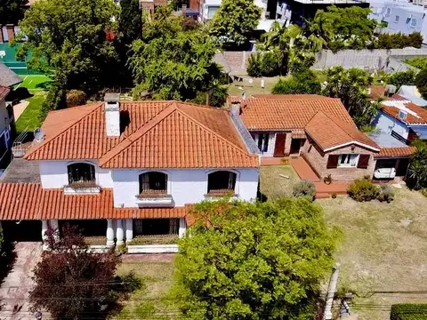 Casa Carrasco Norte 4 dormitorios y gran potencial