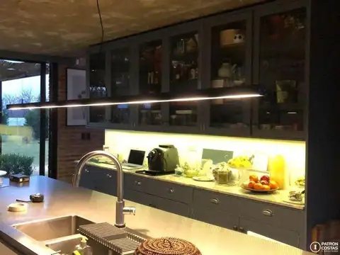 Casa en Venta / Alquiler 3 dormitorios, 1 suite, 26000 m2 en Las Vizcachas