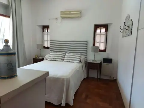 Casa en Venta en Castelar, USD 150.000
