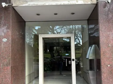Avenida Asamblea e/ Victor Martinez y Pasaje Faraday
