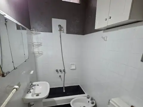Depto Tipo Casa 4 ambientes con 1 baño