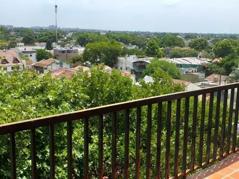 Departamento en Olivos-Qta.Presid.