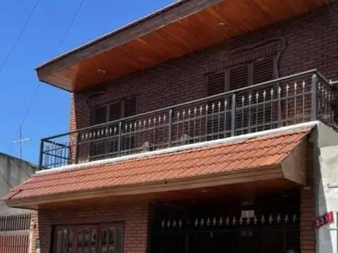 VENTA PH 4 AMB. - COCHERA PATIO Y BALCON SAN JUSTO