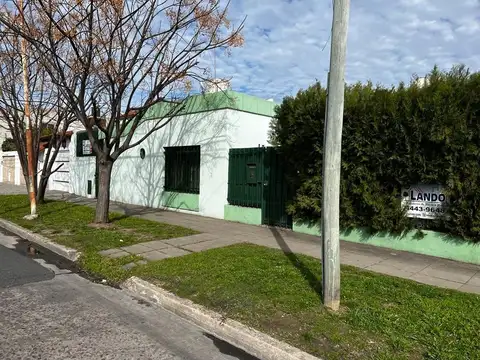 CASA 4 AMBIENTES RAMOS MEJIA - PERMUTA - APTO CREDITO