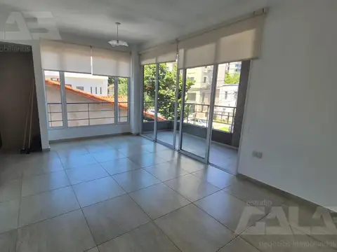 Departamento en Alquiler en Ituzaingo, $ 800.000