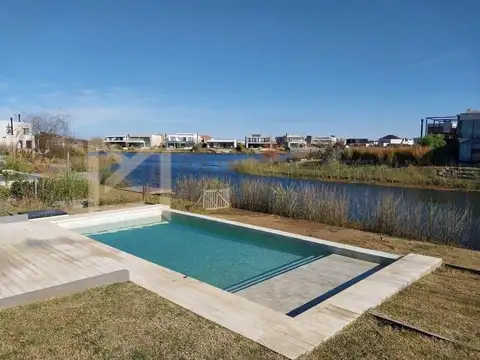 Casa  en Venta en Muelles, Puertos, Escobar