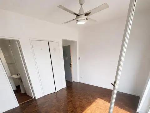 Scalabrini Ortiz 1600, Piso 8
