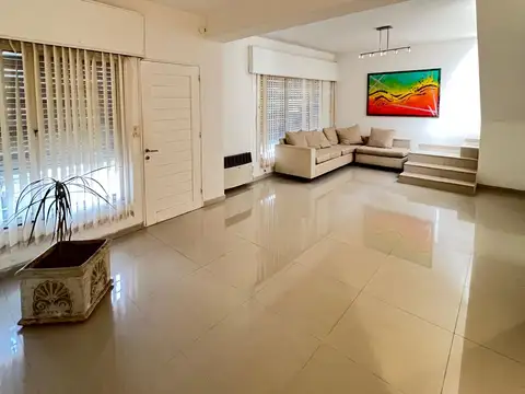 Casa en Venta en Villa Cabrera, USD 175.000