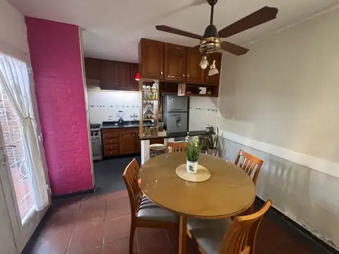 Depto Tipo Casa 3 ambientes con 1 baño