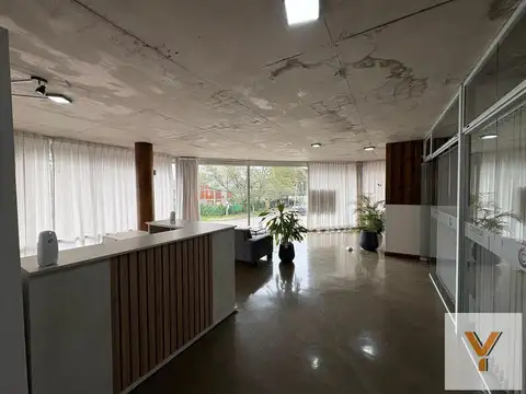 Oficina en Venta - 1 Baño - 106mts - Ezeiza