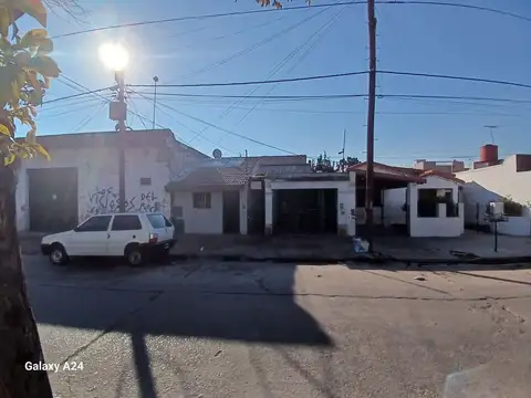 Ph - Venta - Argentina, Tres de Febrero - Angel Pini 5231