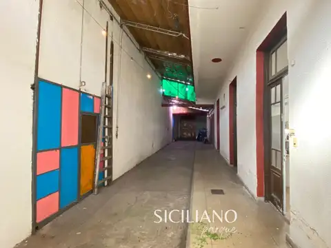 Local en Venta 50 años