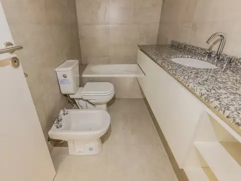 Venta. Apto Profesional. A estrenar.  Balcon Terraza. Frente. Villa Ortuzar