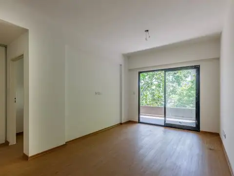 General, Mariano Acha 961 , Piso 1