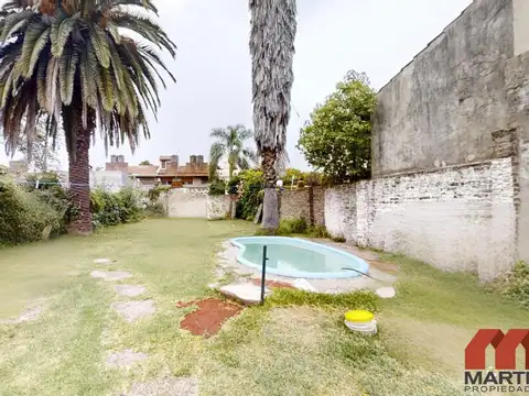 Casa en Venta de 4 Ambientes con Pileta y Jardín - Olivos