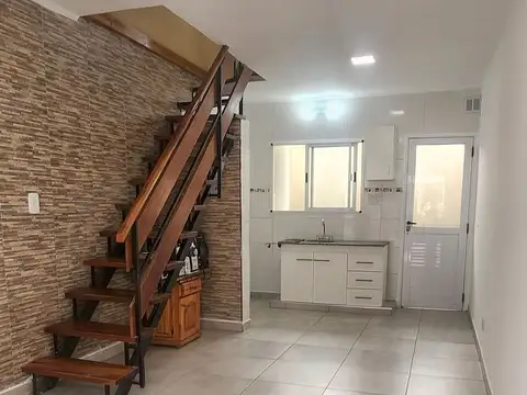 VENTA DEPARTAMENTO DUPLEX EN LOMAS DEL MIRADOR