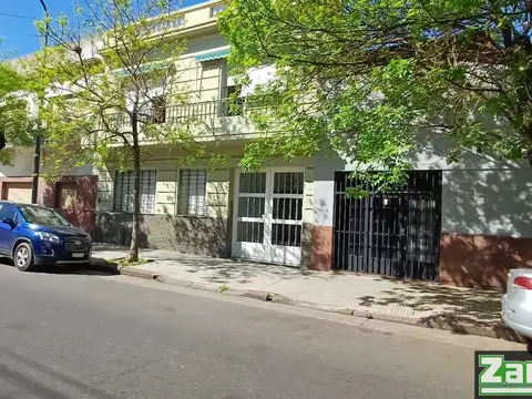 José Mármol 1500, Ciudad Autónoma de Buenos Aires, 100