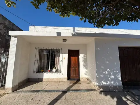 CASA EN VENTA EN BRAGADO
