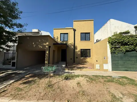 22 entre 111 y 113  al 600