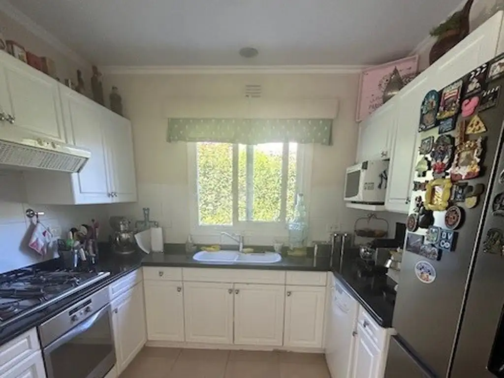 Casa en Venta en Abril Club De Campo