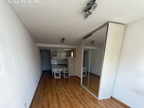 Venta de Monoambiente divisible en Balvanera! Full Amenities!