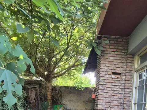 Depto Tipo Casa 2 ambientes con 1 baño