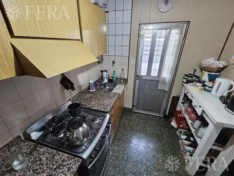 Casa 4 ambientes con 1 baño