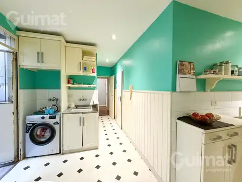 Departamento 4 ambientes con 2 baños