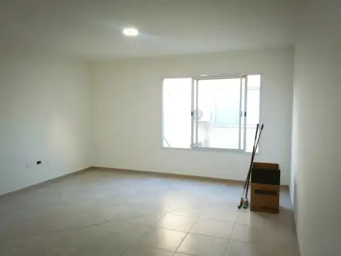 Juan José Castelli 100, Piso 1