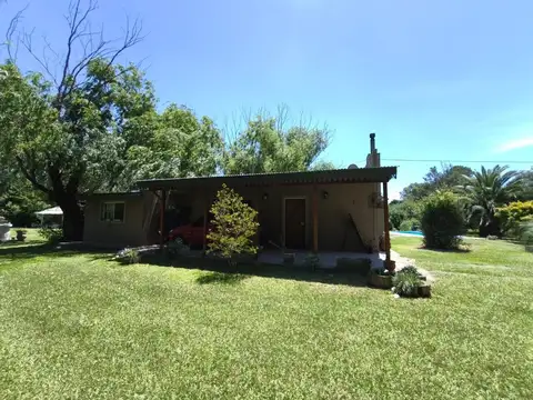 CASA QUINTA EN VENTA- 20 DE JUNIO