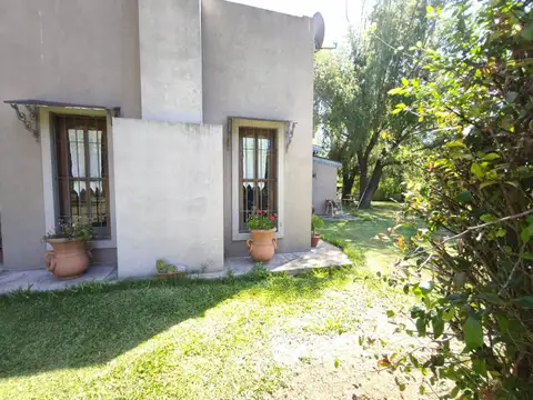 CASA QUINTA EN VENTA- 20 DE JUNIO